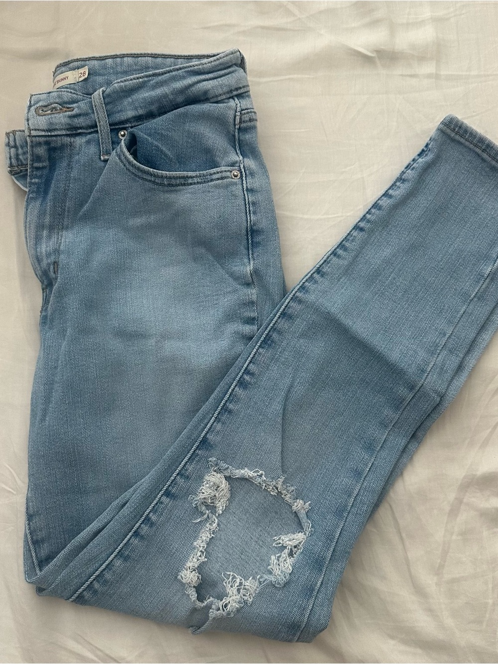 Levi’s 721 High Rise Skinny Jeans